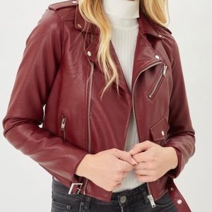 Women’s Faux Leather Zip Up Biker Jacket Cropped in Red/Burgandy- NWT
